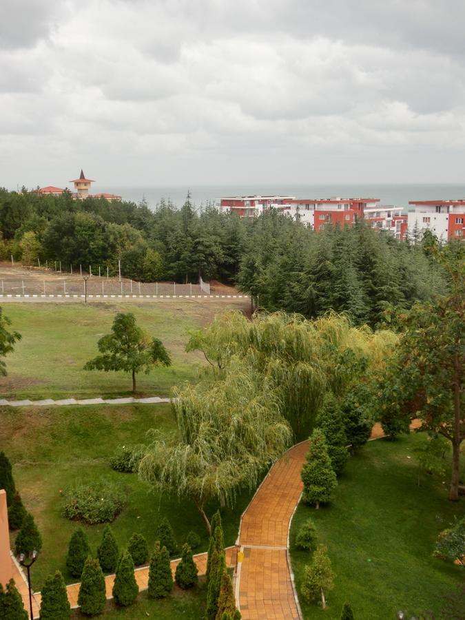 Sea View Crown Apartment On Complex With Pools And Beach, Sveti Vlas Exteriör bild