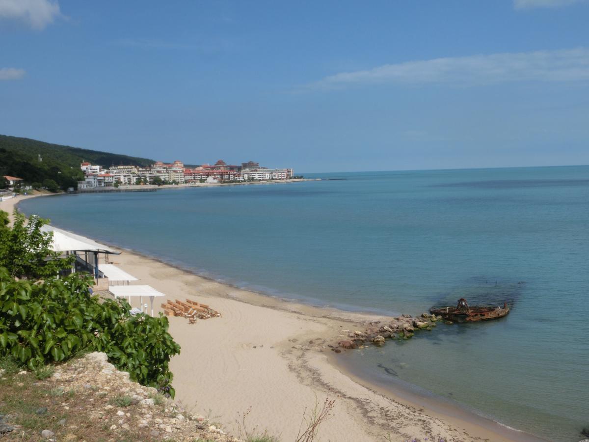 Sea View Crown Apartment On Complex With Pools And Beach, Sveti Vlas Exteriör bild