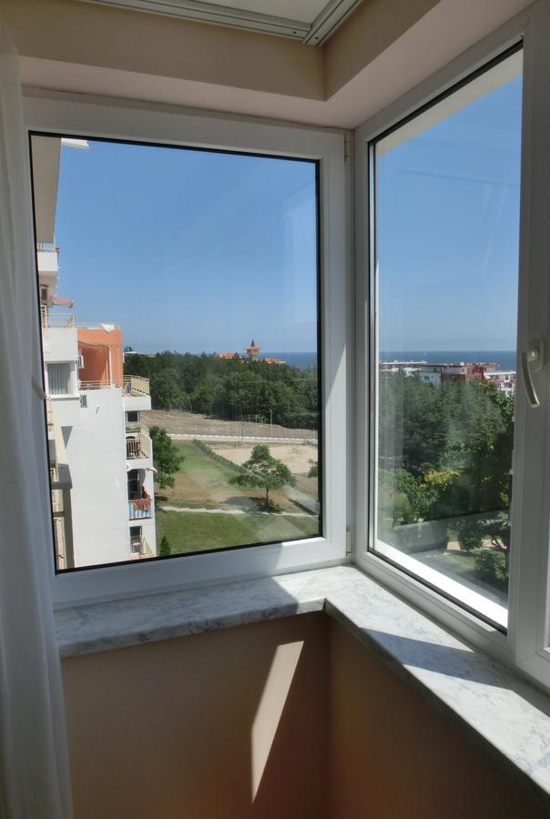 Sea View Crown Apartment On Complex With Pools And Beach, Sveti Vlas Exteriör bild
